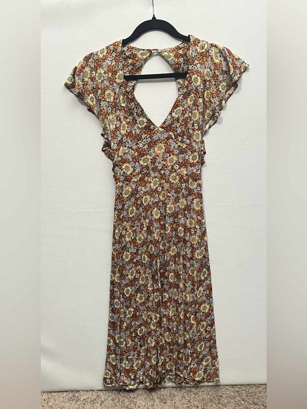 Vintage 90s Floral V-Neck Rustic Ruffle Dress in Brown and Cream XS